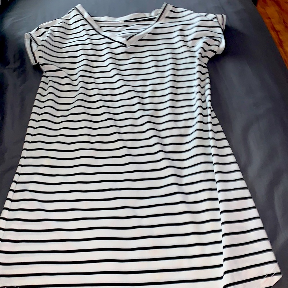 Black and white dress